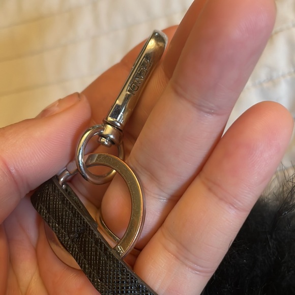 Vintage used preloved fendi fur monster charm keychain purse bag attachment - Picture 5 of 9